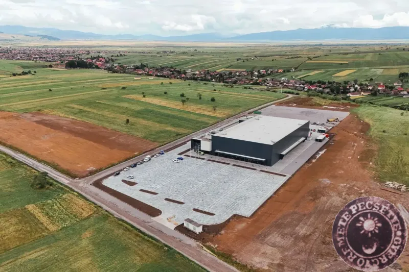 Remete Ice Arena