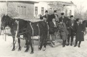 Besorozott legények 1964